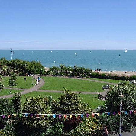 Breakers Bed And Breakfast WTA-toernooi van WTA-toernooi van Eastbourne Buitenkant foto
