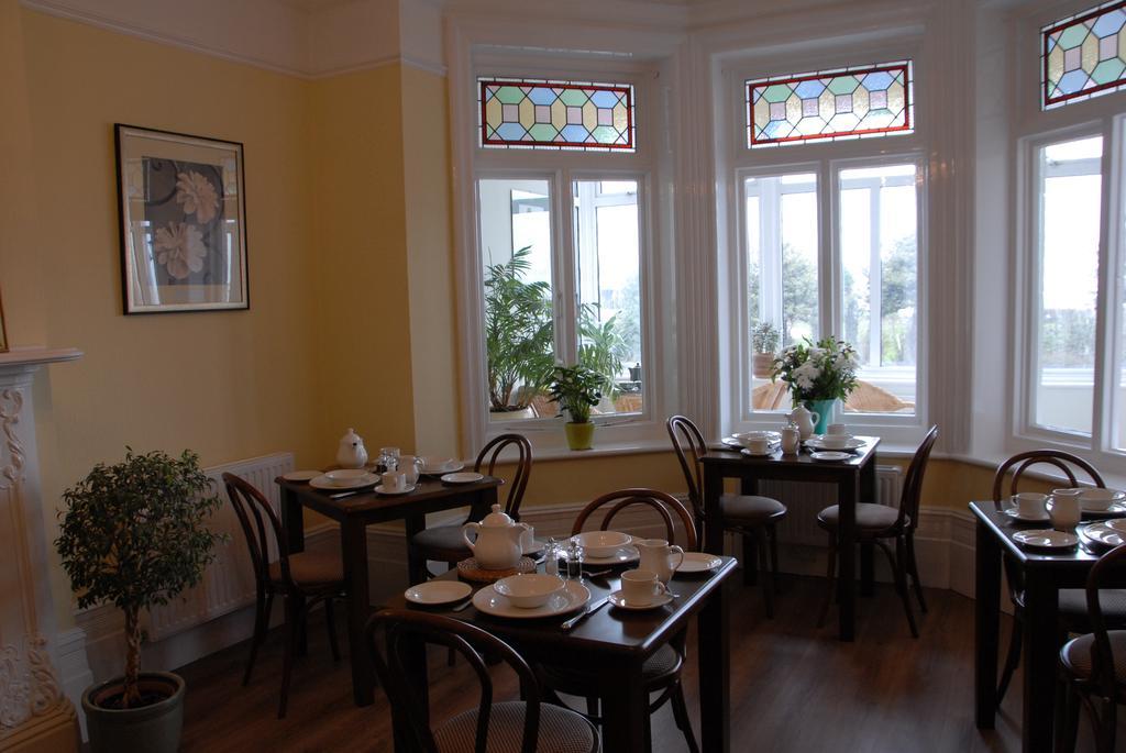 Breakers Bed And Breakfast WTA-toernooi van WTA-toernooi van Eastbourne Buitenkant foto